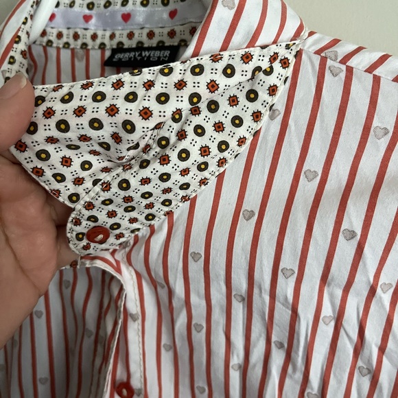 3/$40 Gerry Webber Edition Button Down Shirt Red &White Strip with Heart Details - Picture 4 of 7